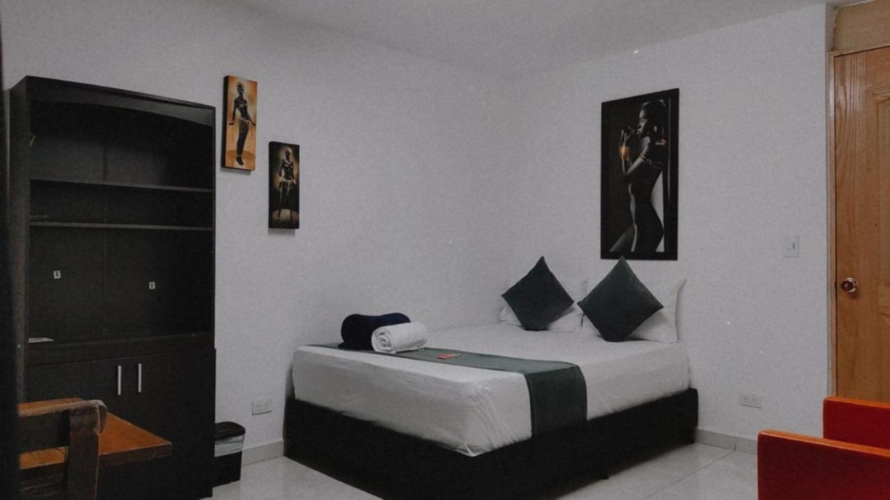 Lleras Place Hotel メデジン エクステリア 写真